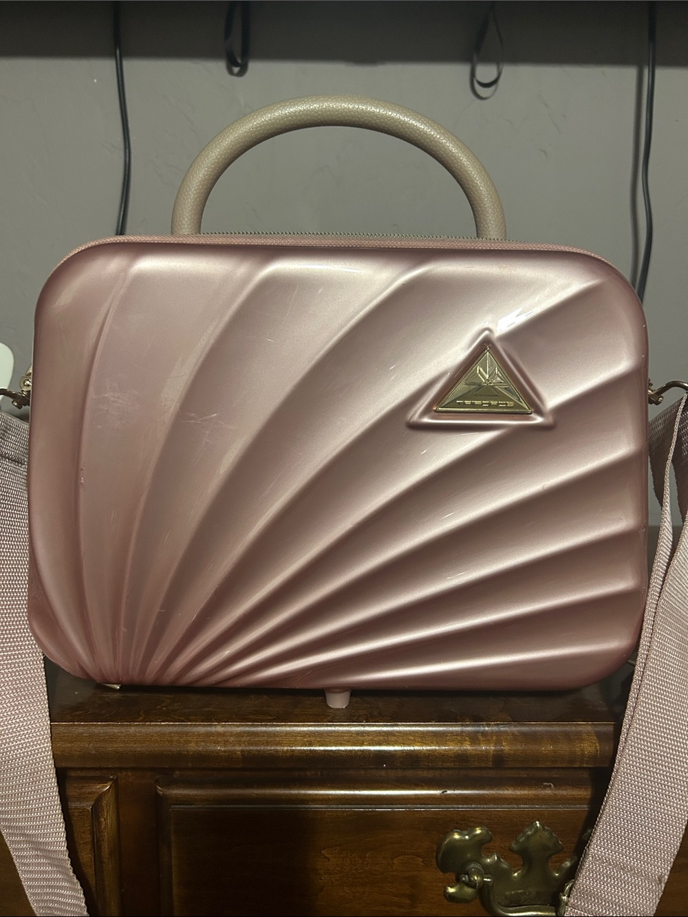 TRIFORCE Rose Gold Hard Shell Makeup Cosmetic Train Case Travel Case